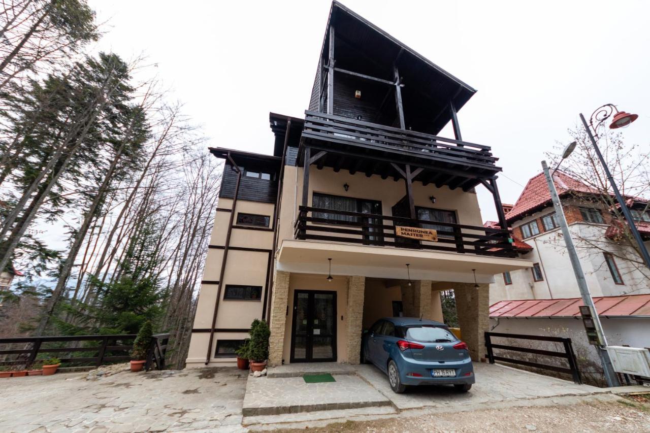 Pension Master Sinaia Exteriör bild